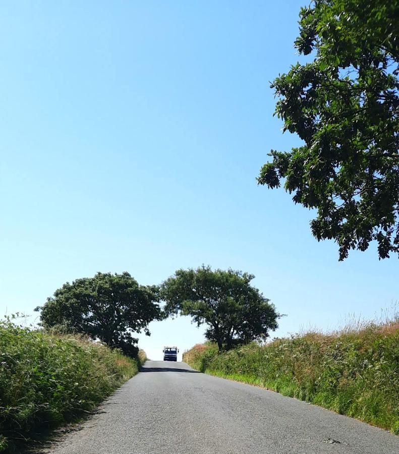 Summit Camping Kit Hill Cornwall Panoramic Views Grass Pitch From 15Pn Or Bella Bell Tent 75Pn Callington Екстер'єр фото