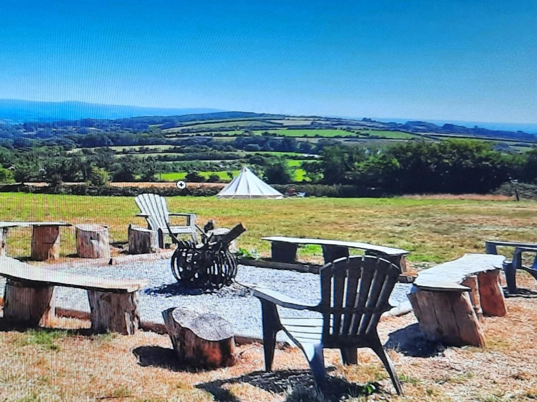 Summit Camping Kit Hill Cornwall Panoramic Views Grass Pitch From 15Pn Or Bella Bell Tent 75Pn Callington Екстер'єр фото